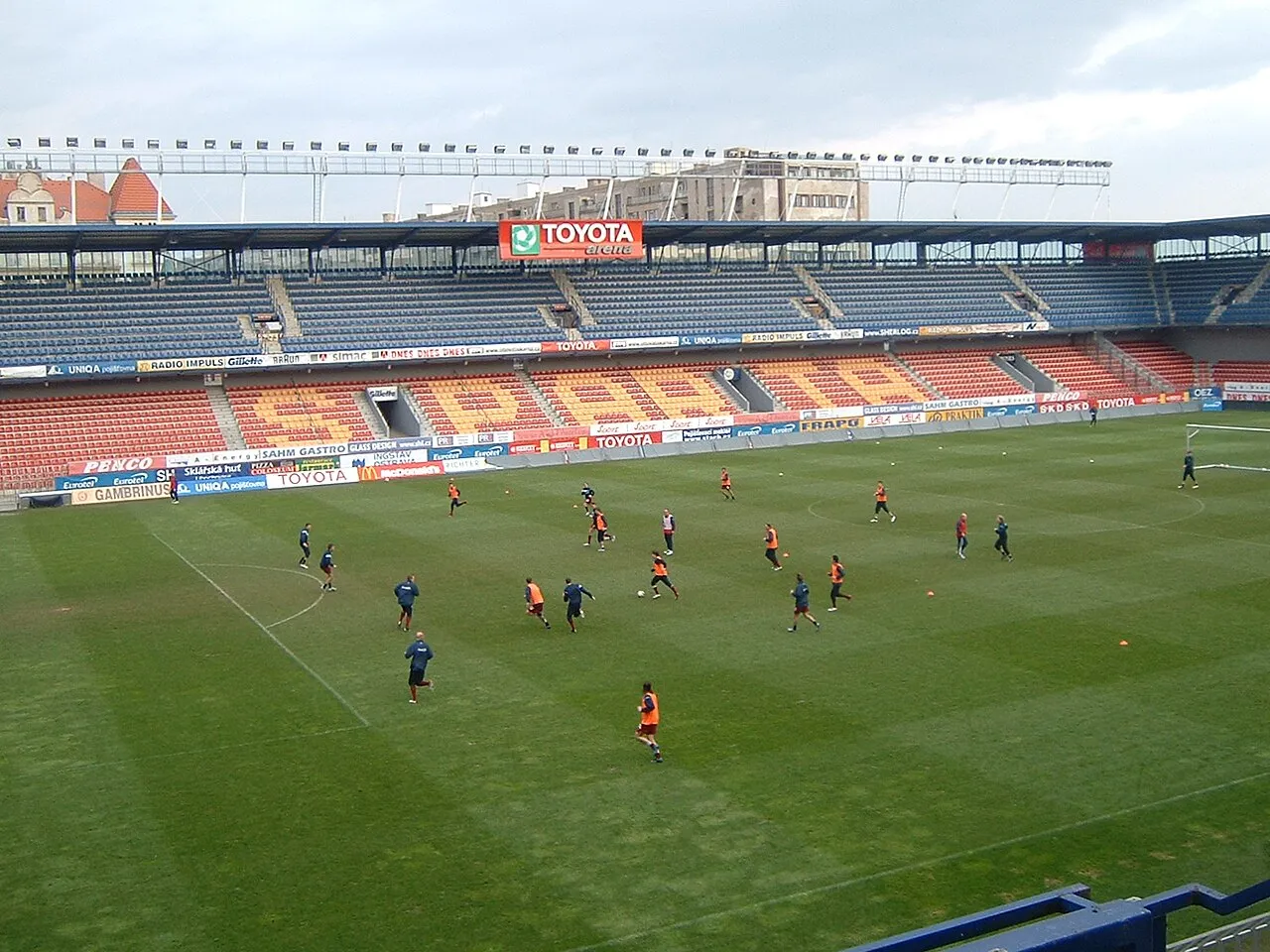 Letná-stadion van AC Sparta Praag, waar de club 1-1 gelijkspeelde tegen Lillestrøm in de Europa League.